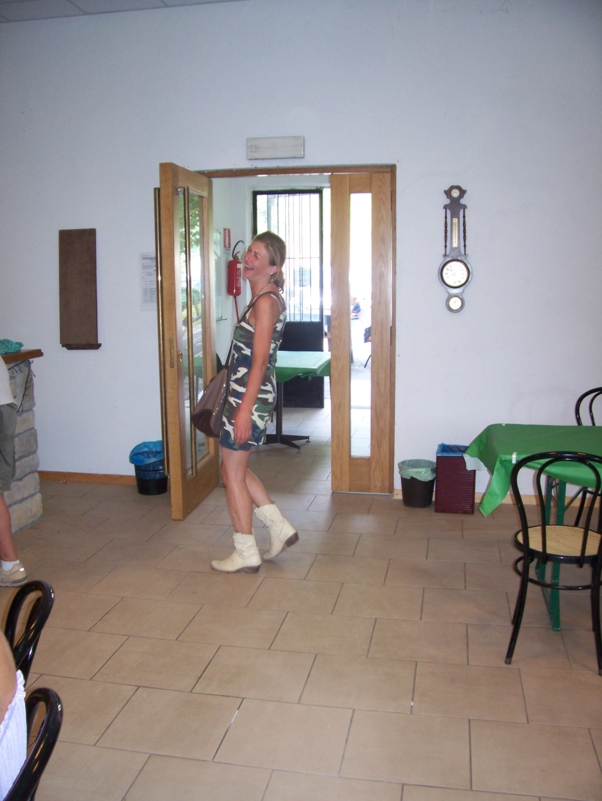  Image name: Estate228.jpg 
 width: 602 pixel 
 height: 801 pixel 
 Size: 319532 bytes 
 Click to enlarge 